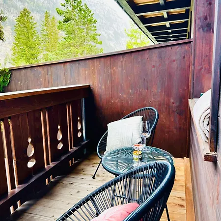 Bellevue & Classy Mountain View Kandersteg