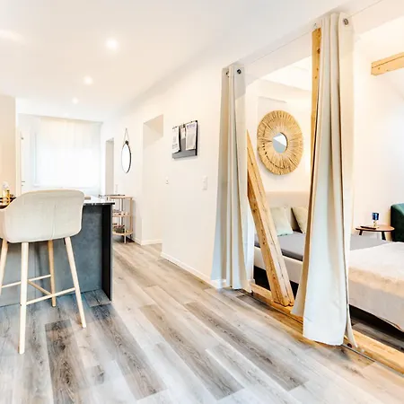 Bellevue & Classy Mountain View * Kandersteg